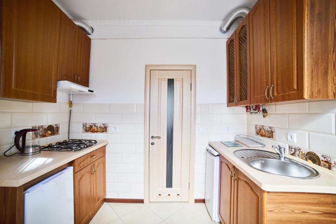 Comfort Apartments In Center Lviv Extérieur photo